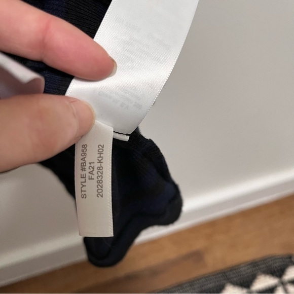 J CREW Striped Long Sleeve Modal & Cotton Midi Dress Size Medium - Picture 10 of 11